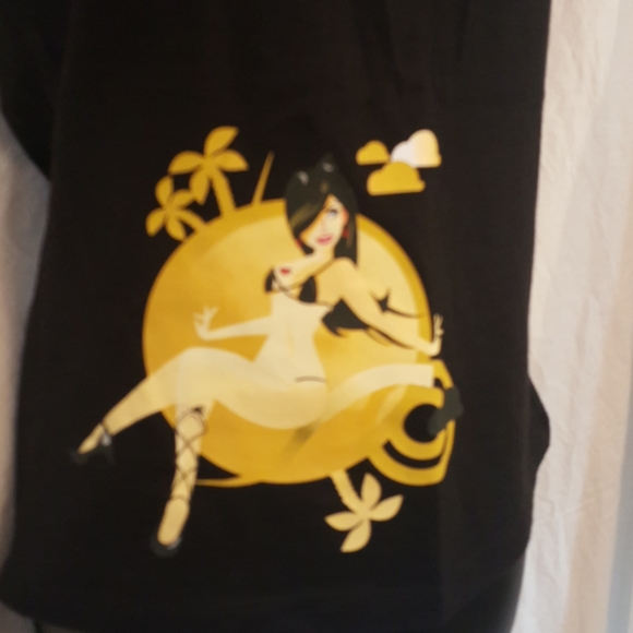 Top - Picture 2 of 3